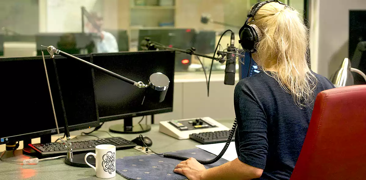 Studio radiowe. (fot. Andrzej Rembowski/Pixabay)