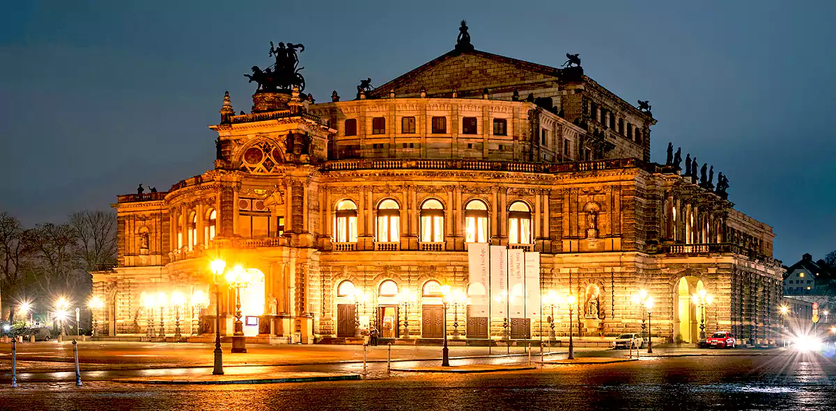 Opera Sempera w Dreźnie. (fot. Niklas Jeromin / Pexels)