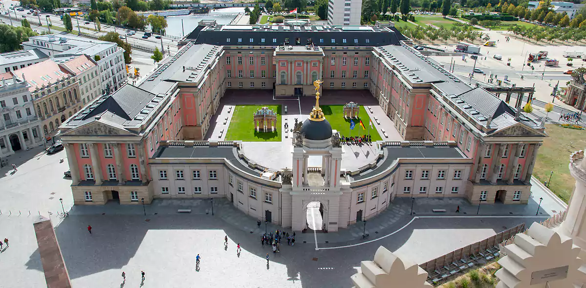 Sejm krajowy Brandenburgii w Poczdamie (fot: Stefan Gloede/Landtag Brandenburg)
