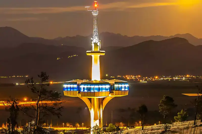Podgorica (fot: Alexander Nadrilyanski/Unsplash)